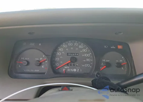 2004 Mercury Grand Marquis Gs z USA, uszkodzony, nr VIN 2MEFM74W64X623277